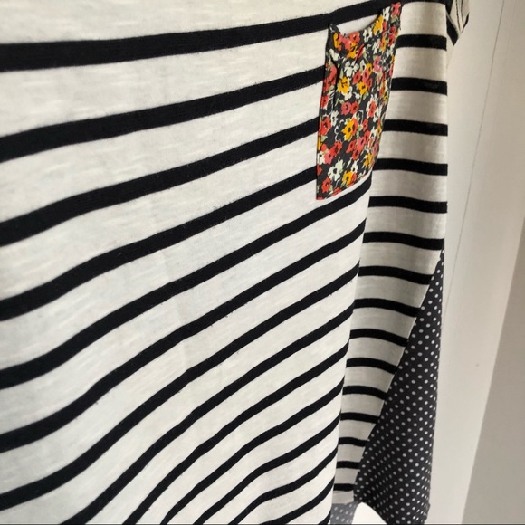 Striped Anthropologie tee with contrast fabric XS - Picture 6 of 6